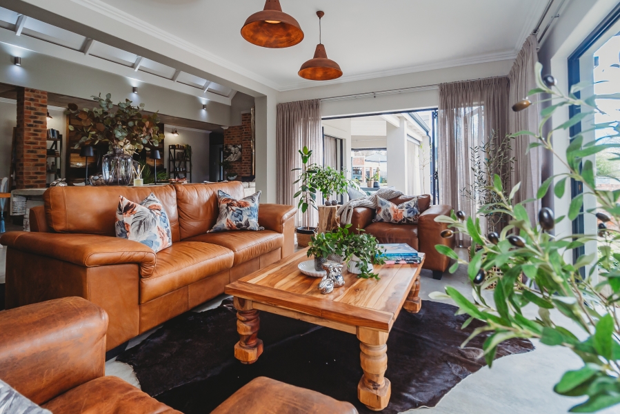 4 Bedroom Property for Sale in Camphersdrift Western Cape